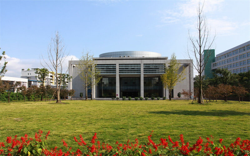重庆三峡医药高等专科学校职教高考